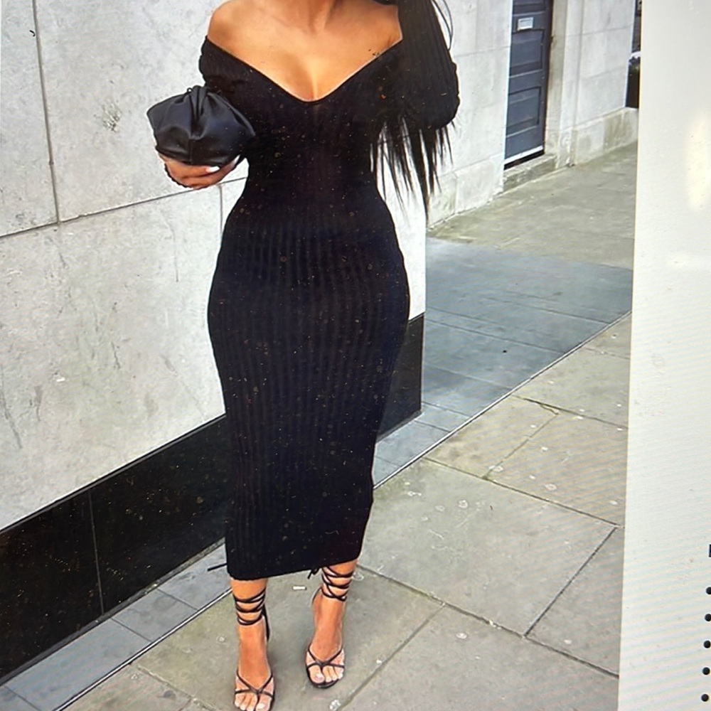 Fashion Nova Kaplan Knit Dress size SM, Black worn once excellent condition